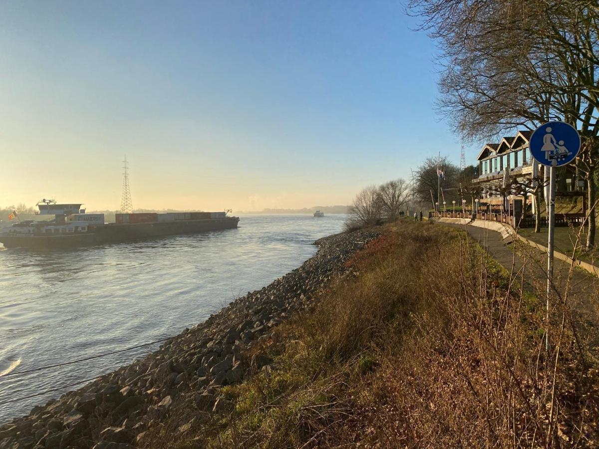 Wohnen Direkt An Der Rheinpromenade Mit Whirlpool Und Sauna Gotterswickerhamm Exteriér fotografie